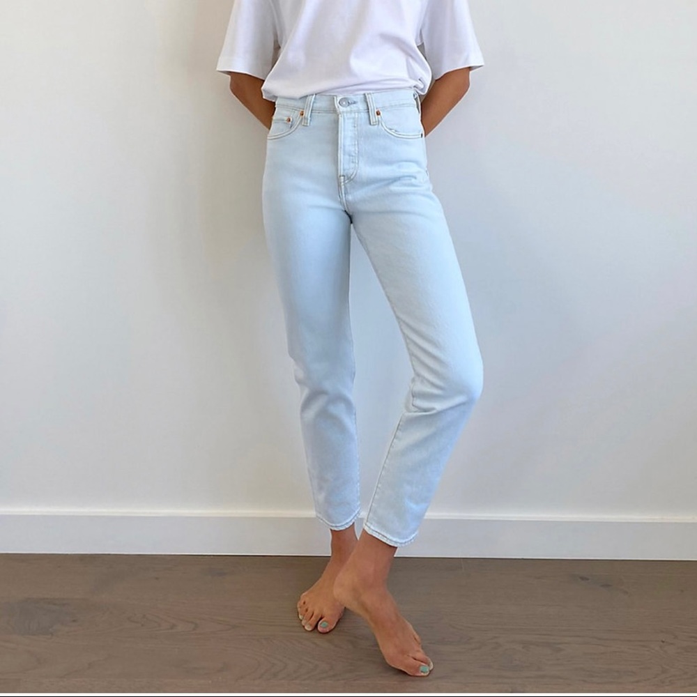 COPY - Levi’s ( Wedgie Icon)